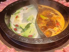 -九牧鱻·渝老鬼重庆火锅(人民路店)