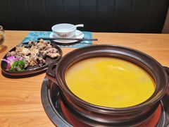-一朵菌·野生菌探索家火锅(南亚店)