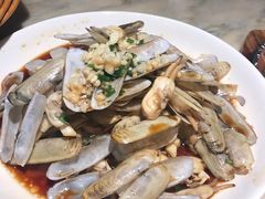 -梁家大院•农家菜(昆山会展中心店)