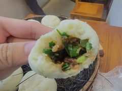 -舒小笼松针小笼包