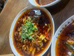 -杨三孃跷脚牛肉(美洲花园店)