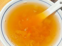 雪梨银耳羹-树厨贵州菜(大十字店)