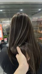 -镁连社·美联社