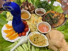 -沐毫傣泐云南菜孔雀宴•手抓饭傣味烧烤(曼听店)