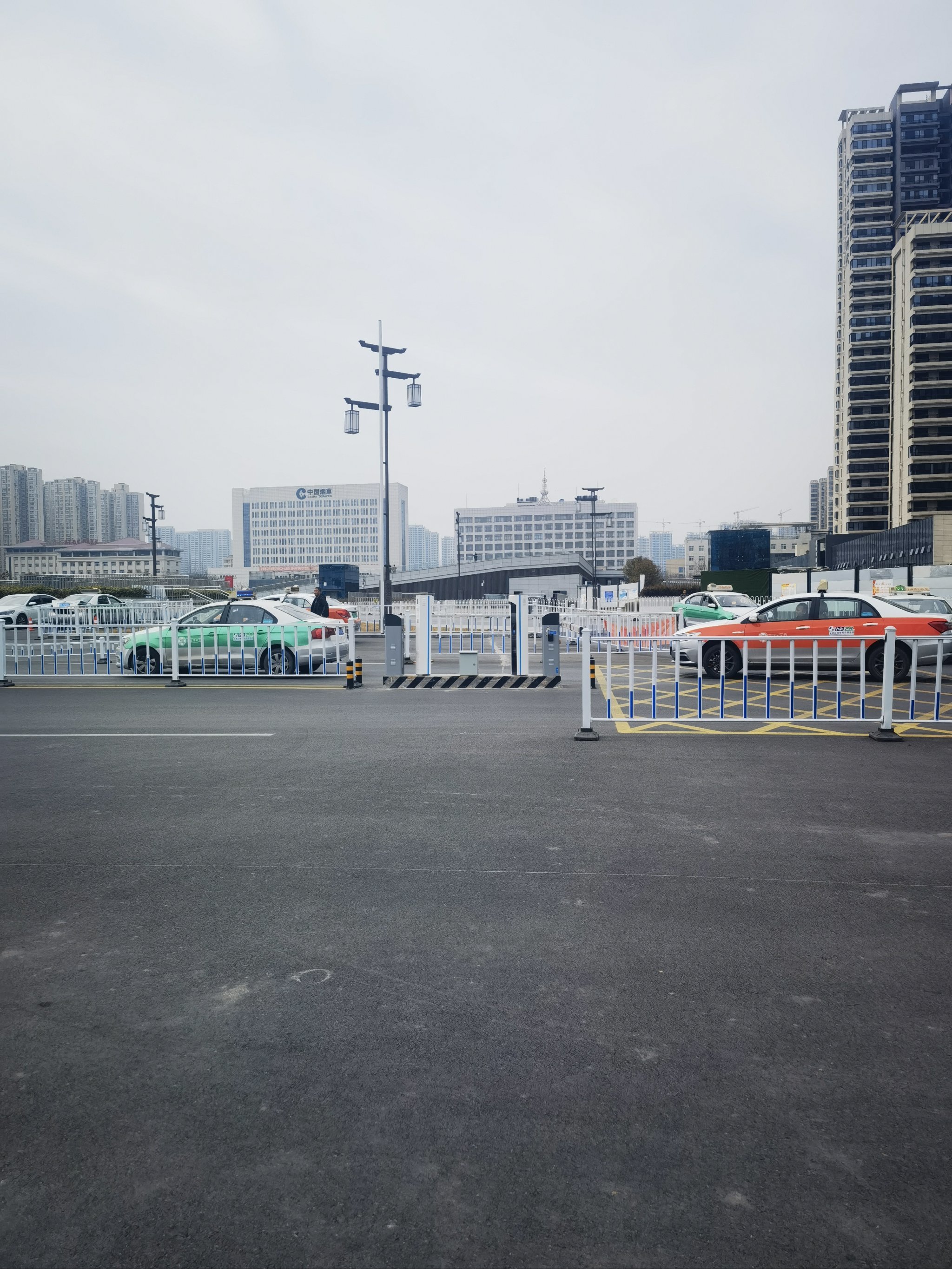 咸阳西站