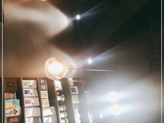 大堂-black rainbow coffee