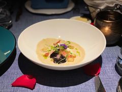 -弦月窗LUNETTE BY AMANDA(复兴路店)