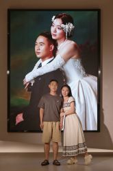 -乐派诗婚纱摄影