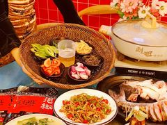 -刘姐啤酒鱼民族演艺餐厅(西街总店)