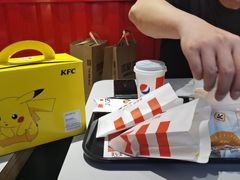 -肯德基(盘龙奥莱店)