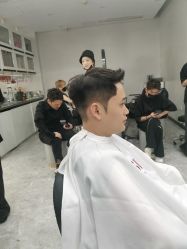 -YESIDO椰岛造型烫发染发