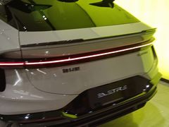 -莲花跑车(国贸商城店)