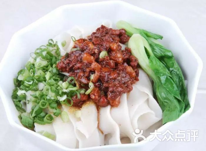 民生美食馆（民生路美食街哪里好吃） 民生美食馆（民生路美食街那边

好吃）《民生路附近美食》 美食资讯