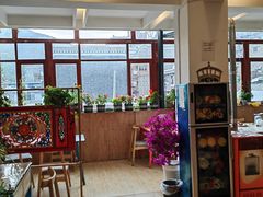 -四姑娘山阿巴郎·藏式花园餐厅