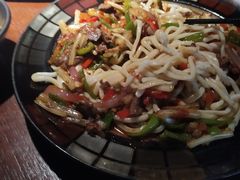 新疆拉条子拌面-楼兰新疆主题餐厅(悠方店)