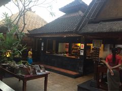 -DiAtas by Art Cafe Bumbu Bali