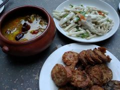 汽锅鸡-香满楼(临安路店)
