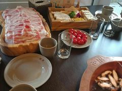 -滇釜火锅·能喝汤的火锅(车公庄店)