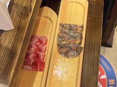 -热火朝天鲜切牛肉火锅(南强街巷店)