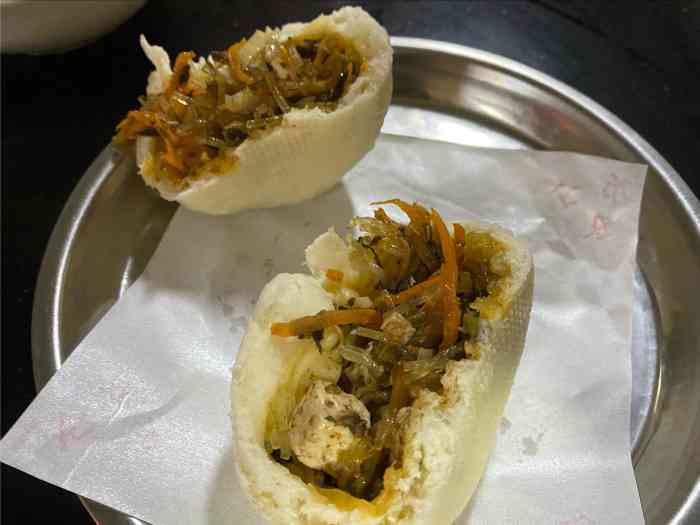 方中山胡辣汤(福顺街店)-"今天早餐第一站 又来吃方中山的包子了 .