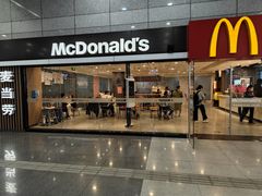 -麦当劳(火车北站餐厅)