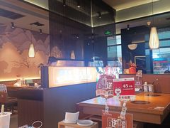 -呷哺呷哺(融创茂店)