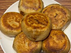 -清真吴记门钉肉饼·喜多利