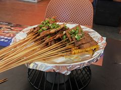 -何师烧烤Pro ·江湖川菜·小龙虾·精酿(太古里旗舰店)