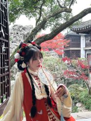 -一揽芳华汉服旗袍体验馆(拙政园店)