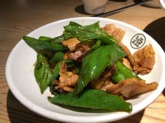 辣椒炒肉-江渔儿酸菜鱼(东山店)
