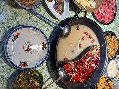 -鸿姐老火锅(静安店)