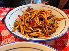 茭白炒黄牛肉-荆九爷爆炒桥头三嫩(浙大店)