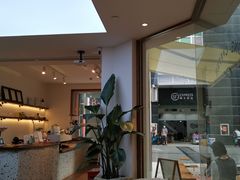 -Line 咖啡(石厦花园店)