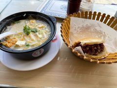砂锅豆腐-闫家驴肉老店(华电一校店)