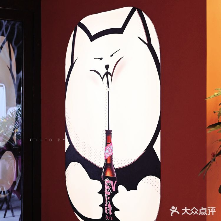 厦门探店｜俊男靓女聚集地，69r吃喝不限量的嘿夜狂欢
