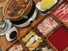 -菌小白·野生菌火锅(时尚天河店)