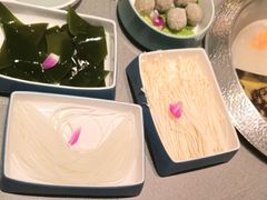 -狼头山火锅 KTV欢唱·烤串(理工大学店)