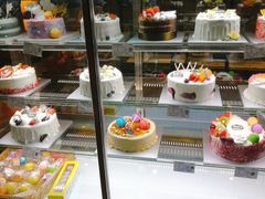 面包甜点陈列柜-福来天(威高广场店)