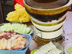 -威邵鸡煲(西华路总店)