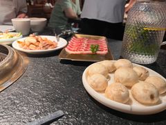 -嘿嘟嘟·肋条烧肉放题(爱融荟城店)