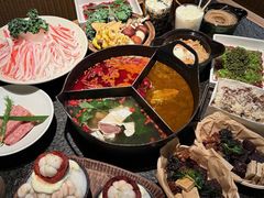 -三出山火锅(南京万象天地店)