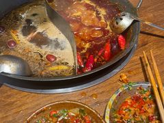 -萍姐火锅·公路夜市(武汉首店)