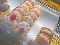 -85度C(生甜甜圈研究工坊·上海松江人民北路店)