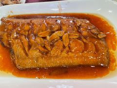 红烧目鱼块豆腐-燕春楼(海河华鼎店)