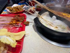 -钢管厂五区小郡肝串串香火锅(梅川路店)
