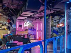 -世代星球·保龄球·镭战真人CS·团建(杨浦店)