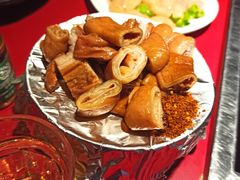 -二荆条·蜀鲜汇城市森林火锅