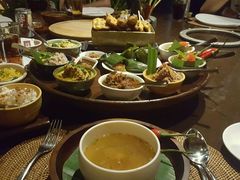 -DiAtas by Art Cafe Bumbu Bali