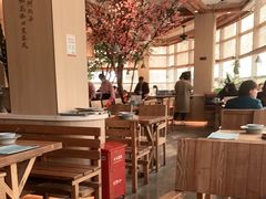 大堂-蜜桃餐厅·伴山(湖滨商业街店)