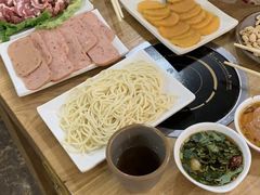 -正宗乌拉满族炭火锅(四平店)